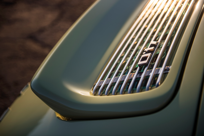Illustration for article titled Just Sit There And Drool Over The Gorgeous New Singer 911